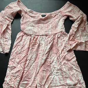 Torrid top pastel pink and white